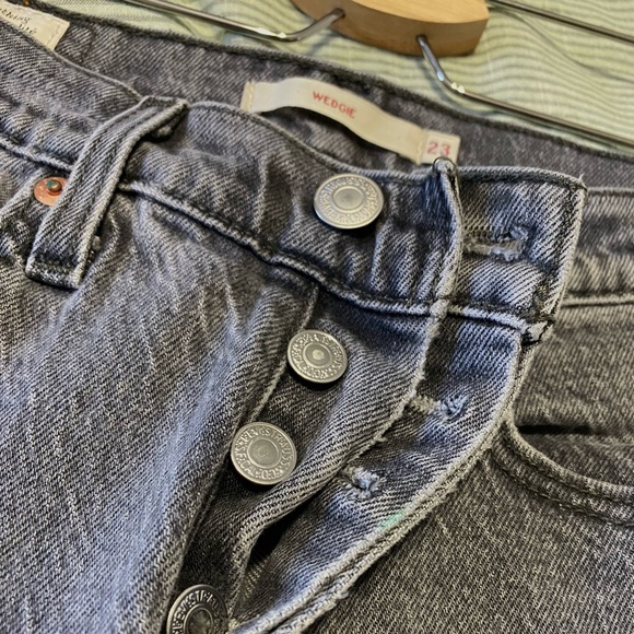 LEVI WEDGIE ICON - Picture 3 of 3